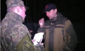 Аброськин показал новое видео конфликта на блокпосте с Парасюком
