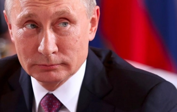 У Путина случился конфуз во время выступления (видео)