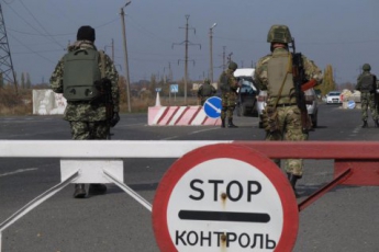 На Луганщині військові стріляли по авто, яке не зупинилося на блокпосту