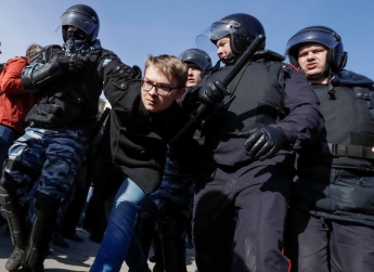 Митинг против коррупции в Москве: количество задержанных увеличилось до более 500 человек