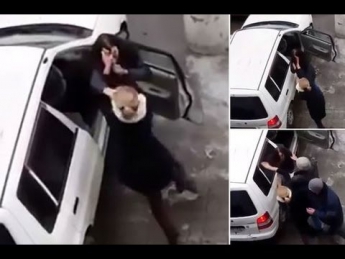 Опозорились на весь мир: в России две девушки повырывали друг другу волосы на парковке