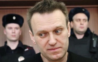 Навальный вышел на свободу после ареста