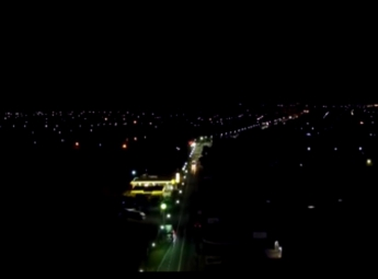 Завораживающие кадры ночного города (видео)