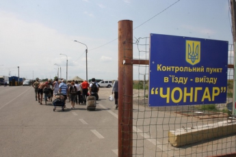 Поездка в Крым. Почему прохождение таможни лотерей становится
