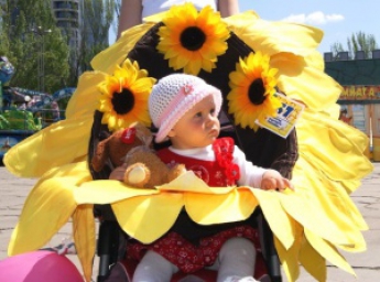 На День семьи в городе организуют массовое шествие с детьми в колясках