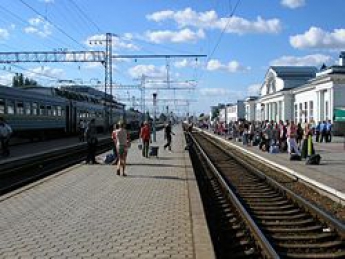 Укрзалізниця открыла продажу билетов на 13 летних поездов, в том числе и в сторону Мелитополя