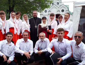 Мелитопольский церковный хор принял участие во всеукраинском пасхальном песенном фестивале (фото)