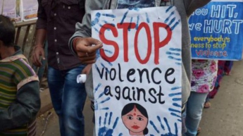 В Индии 10-летней жертве изнасилования разрешили сделать аборт