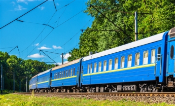 Укрзалізниця не собирается прекращать пассажирское сообщение с РФ