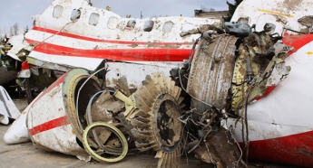 Катастрофа в Смоленську: В труні генерала виявлені останки інших тіл
