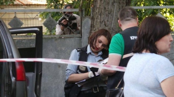 В Киеве пытались убить патриотов-добровольцев Адама Осмаева и Амину Окуеву. ФОТОрепортаж
