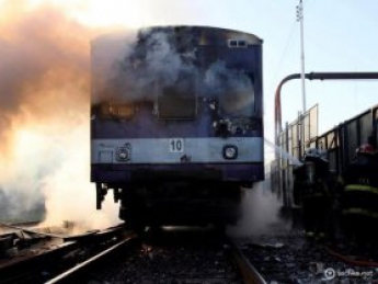В Винницкой области загорелся дизельный поезд со 130 пассажирами, - ГСЧС