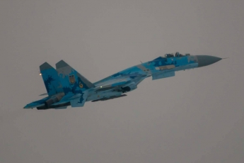 В оккупированном Крыму по тревоге подняли истребители Су-27