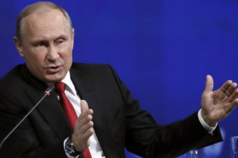 Путин пофантазировал на тему уединения с геем в душе (видео)