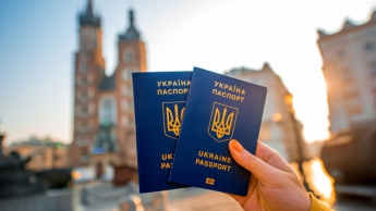Первым украинцам отказали во въезде в ЕС без визы: появились детали