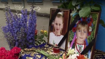 Подробности гибели двух маленьких школьниц на Киевщине: девочка спасала тонувшую подружку