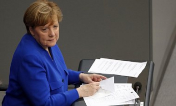 Меркель объяснила свое голосование против признания гей-браков