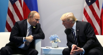 Американські ЗМІ повідомили про сутичку Трампа з Путіним під час зустрічі, у Кремлі це спростували