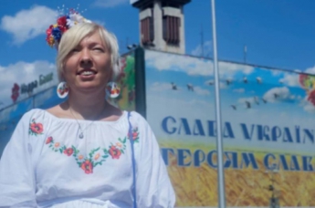 "Прочь отсюда, тварь украинская!" Жительница Крыма рассказала, как с ней обращаются