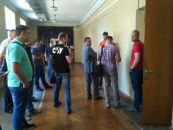 Чиновников запорожской мэрии заподозрили в передаче данных в «ДНР»