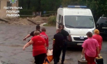 Во Львове пациент психбольницы взял в заложники десятки людей: Полиция штурмовала палату