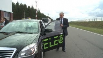 Белорусы показали первый электромобиль: видео