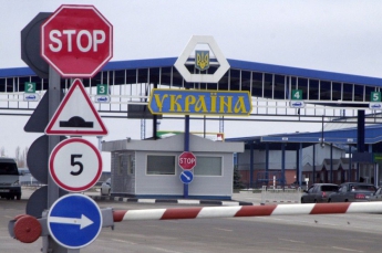 Биопаспорт и анкета: РосСМИ узнали о новых правилах въезда россиян в Украину