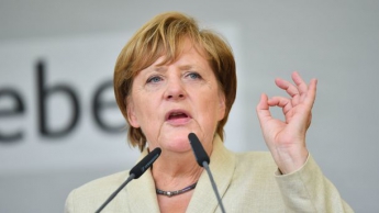 Меркель назвала главное условие возвращения к нормальному диалогу с Россией