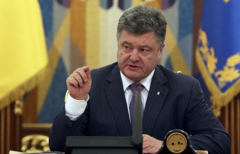Порошенко анонсировал законопроект об украинском языке в сфере услуг
