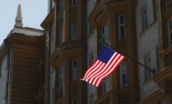 Американские визы россияне могут получить в Киеве