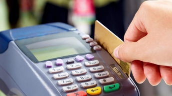 В Украине набирает обороты новая схема мошенничества с платежными картами