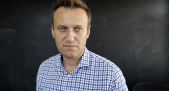 СМИ: на Навального напали в Костроме и изнасиловали