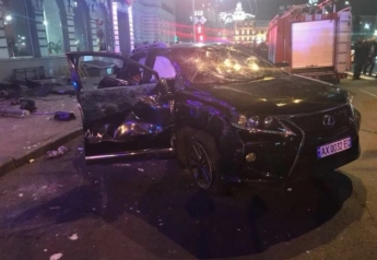 Водитель Lexus не выдержала пожеланий в соцсети после ДТП в Харькове (фото)