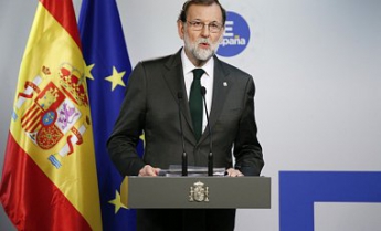 Правительство Испании временно лишило Каталонию автономии