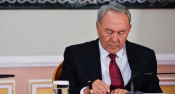 В Казахстане полностью отказались от кириллицы