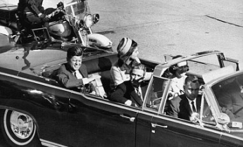 Убийца Кеннеди перед покушением контактировал с КГБ: архив ЦРУ