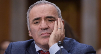 Каспаров призвал к бойкоту выборов российского президента
