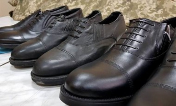 Минобороны показало новые туфли для военных ВСУ - фото