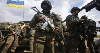 Армия Украины будет увеличена, - Муженко
