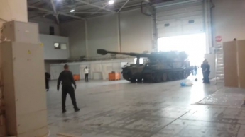 В Украину из Польши доставили знаменитую военную технику