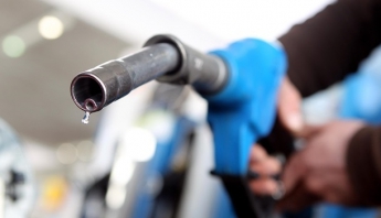 АЗС в очередной раз повысили цены на бензин