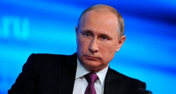 «Так решили большевики»: Путин назвал незаконной передачу Крыма Украине