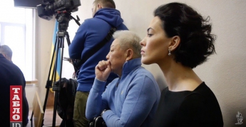 Заплаканную Астафьеву выгнали из суда, который вынес вердикт ее жениху (видео, фото)
