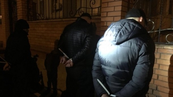 В Одессе пятеро мужчин на BMW похитили женщину и требовали у нее деньги