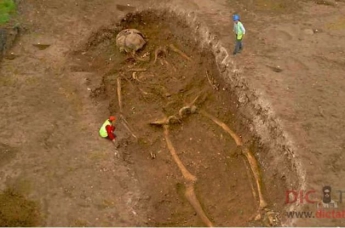 Сенсационное открытие: 12-метровые скелеты гигантов найдены в Перу
