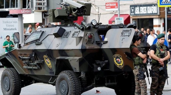МИД советует украинцам соблюдать режим чрезвычайного положения в Турции