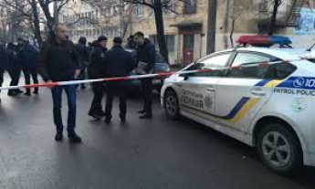 "Будешь орать - убью": в Киеве напали на женщину