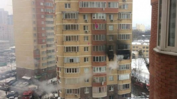 В Подмосковье люди спасались от пожара, выпрыгивая из окон 6-го этажа (ВИДЕО)