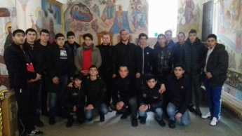 Спортсменов из Грузии и Армении провели по православным храмам Мелитополя