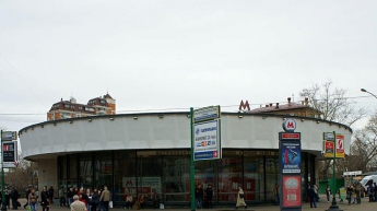 В Москве обвалилась крыша метро: под завалами остаются люди (фото)